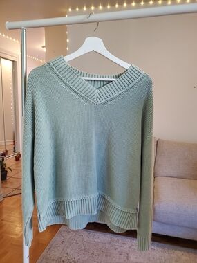 Light Sage Green V-Neck Knit Sweater